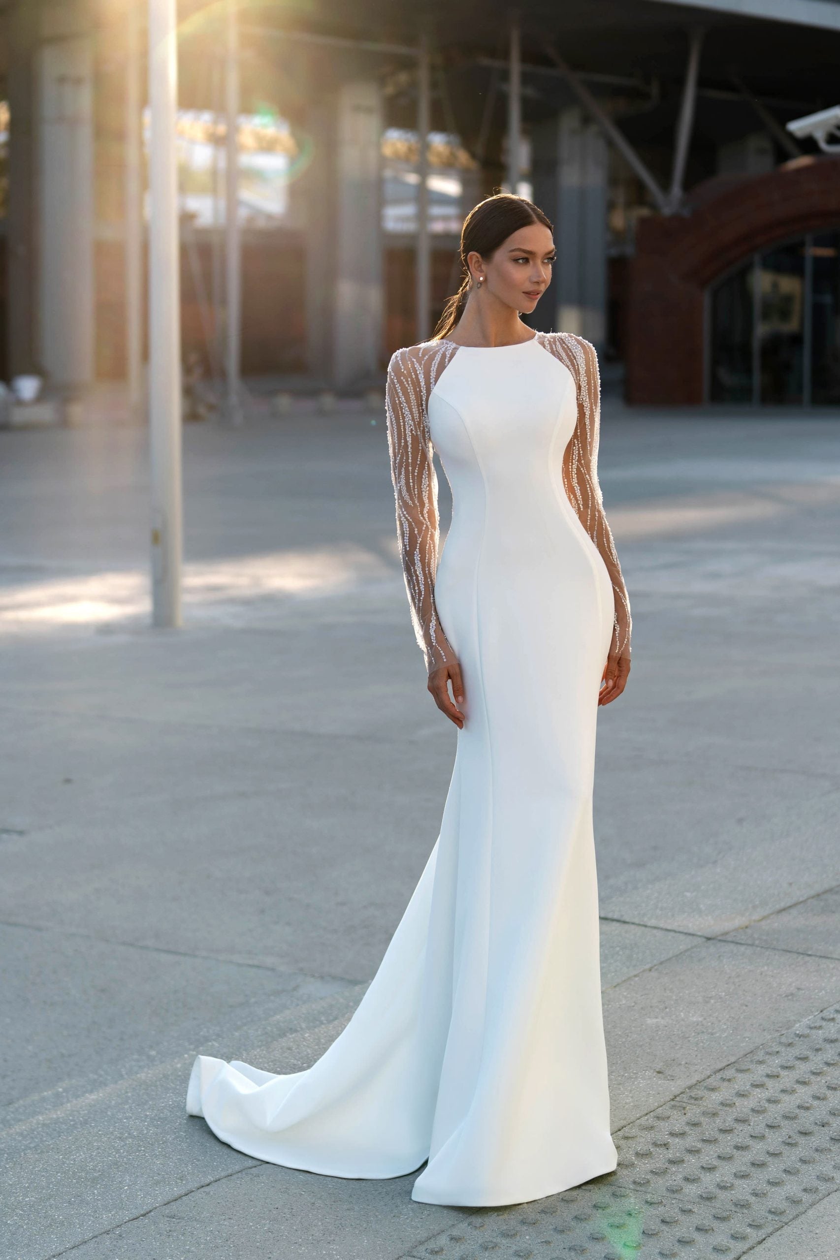 Robe de Mariée en Crêpe pour l'Hiver