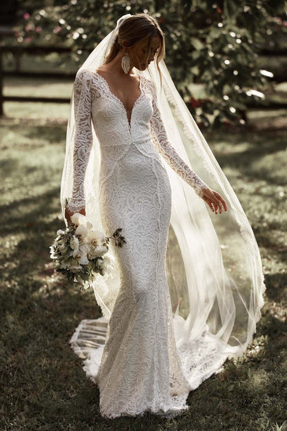 Robe de Mariée en Dentelle à Manches Longues